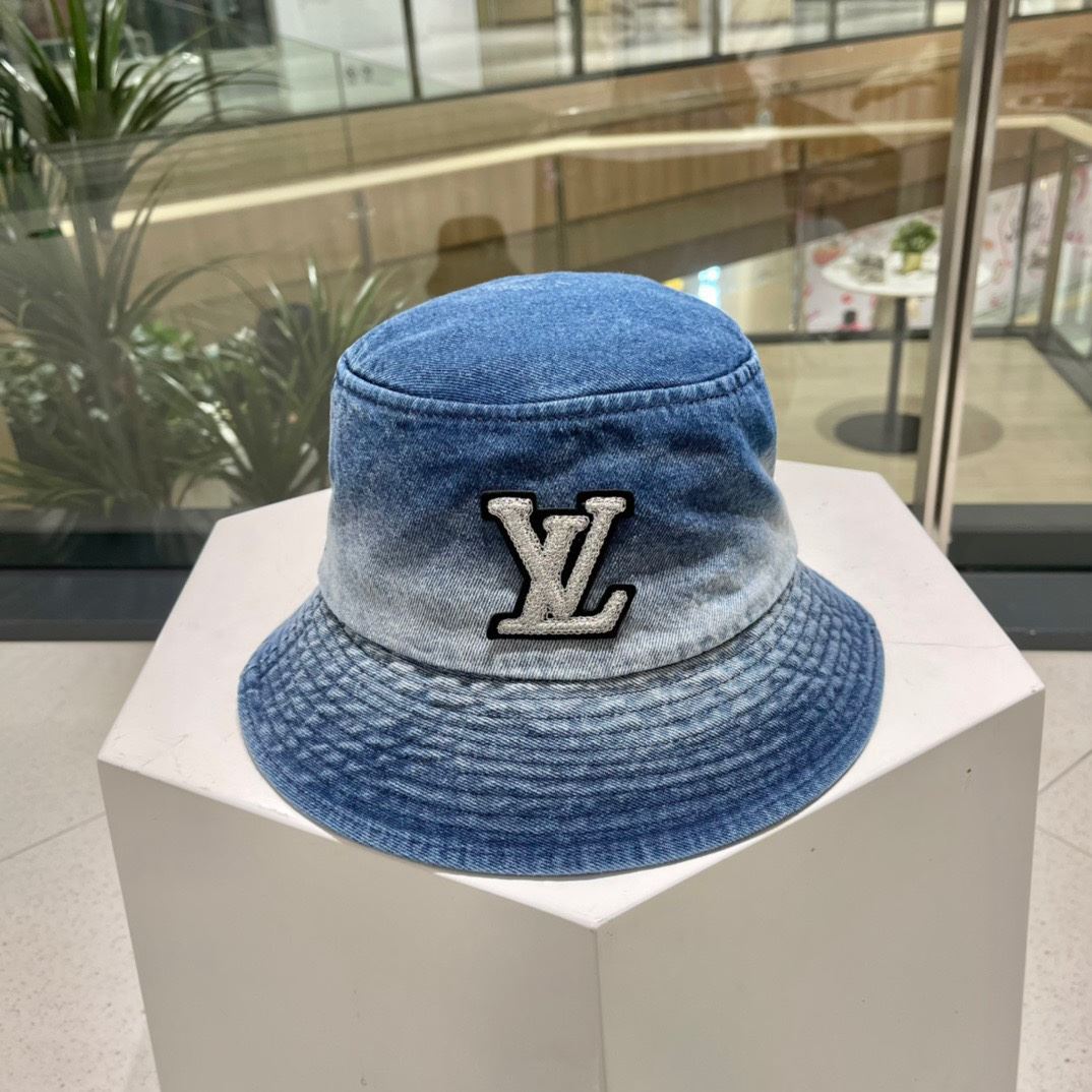 Louis Vuitton Caps